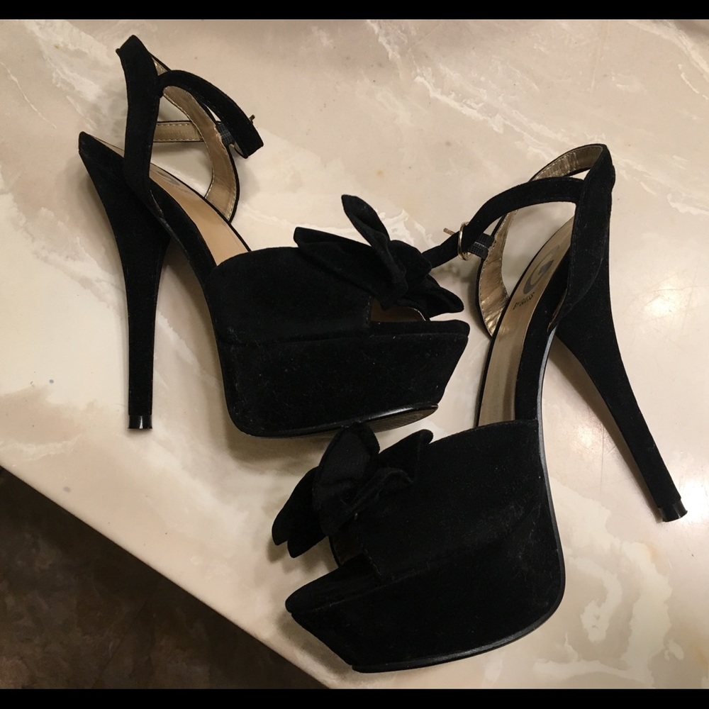 Black Guess hills